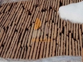 Серо-зелёный песчаник пиленный, со сколом, обожженный (красный)